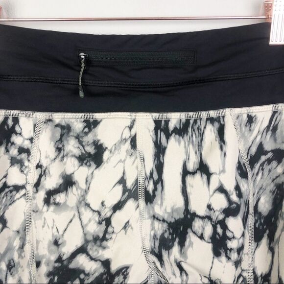 LULULEMON | Inspire Crop II Tie Dye Leggings Women’s Size 6 - Picture 8 of 13